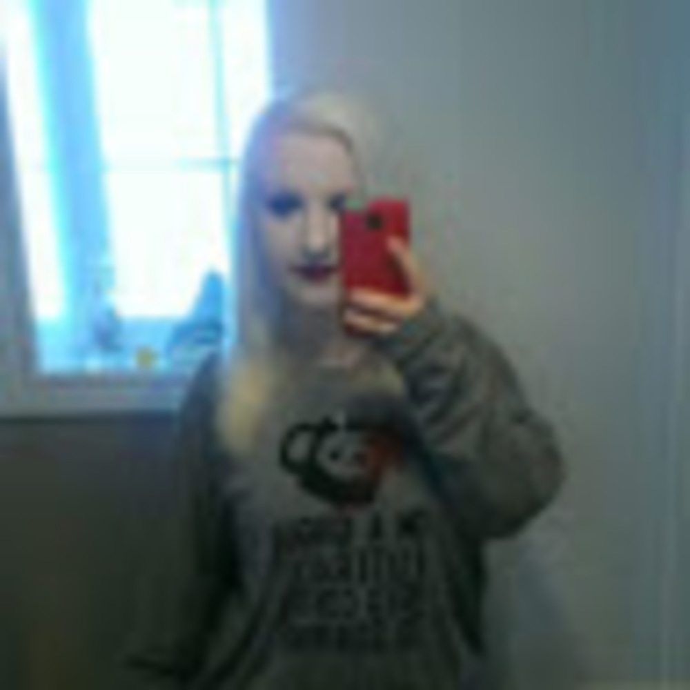 Meet your Posher, Sabrina